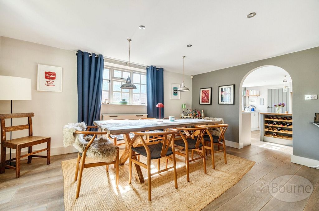 Property photo 3 of 13 Picture No. 64