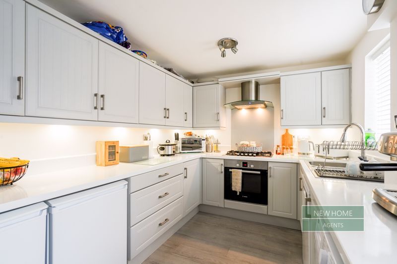 Property photo 3 of 29 Photo 9