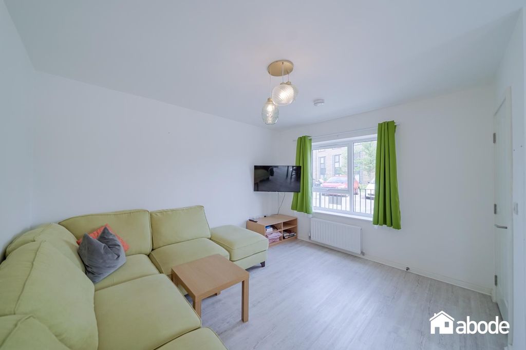 Property photo 2 of 21 Dsc02898-Hdr.Jpg