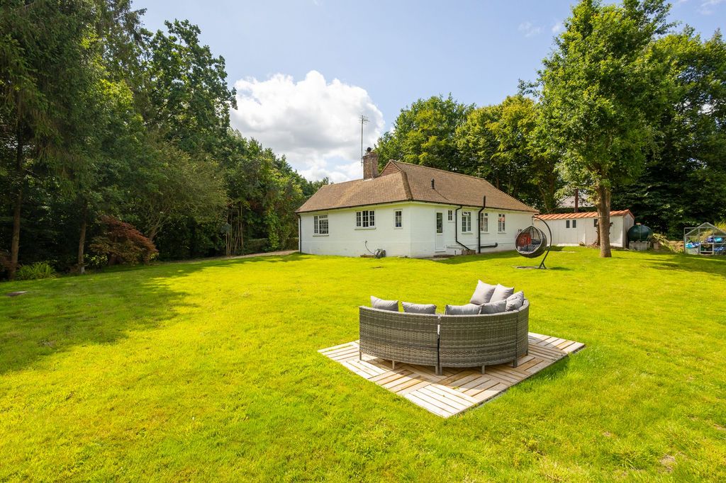 Property photo 1 of 21
