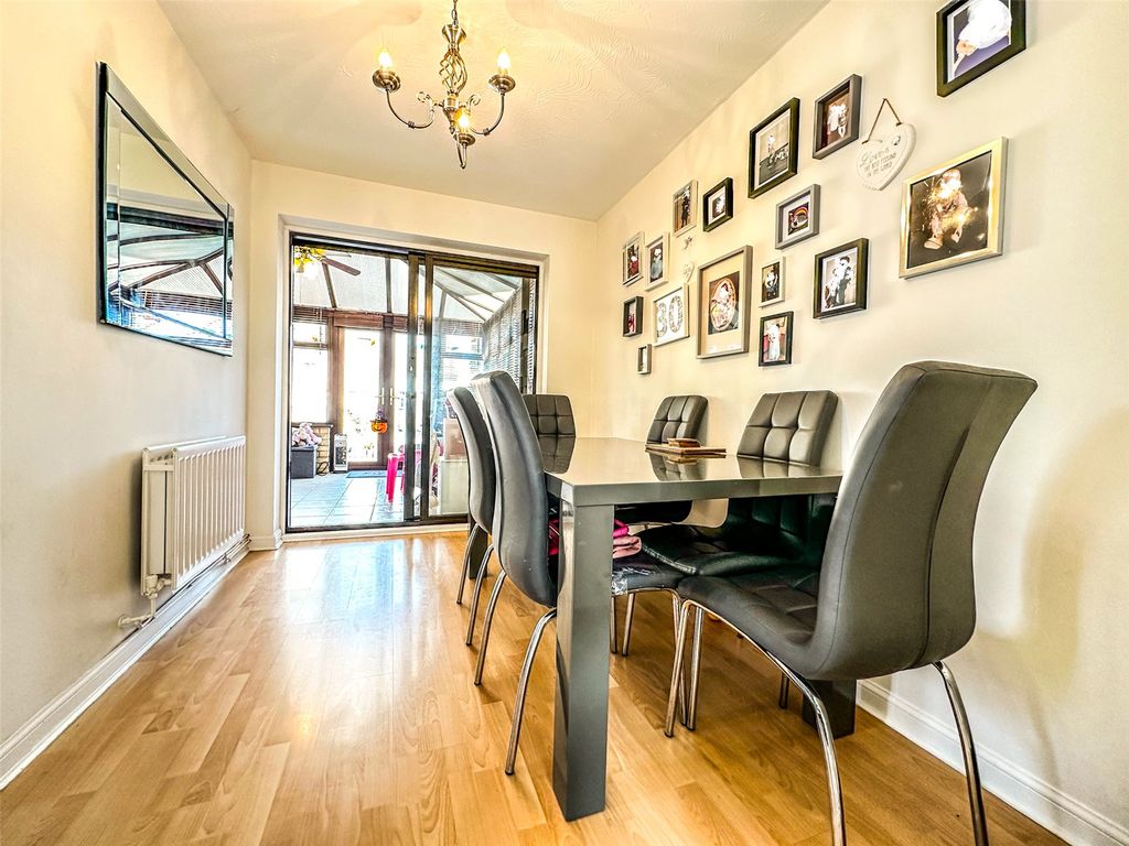 Property photo 3 of 11 Picture No. 07