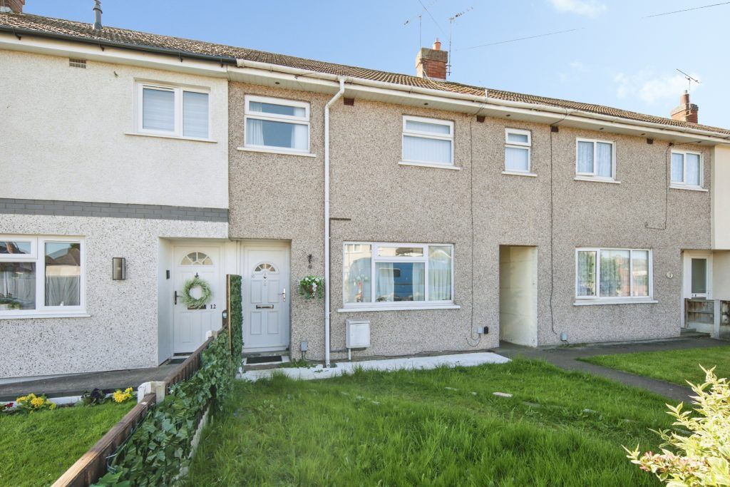 Property photo 1 of 17