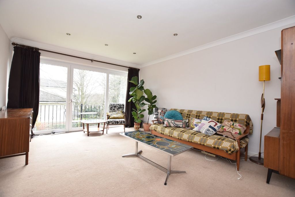 Property photo 2 of 7 Picture No. 05