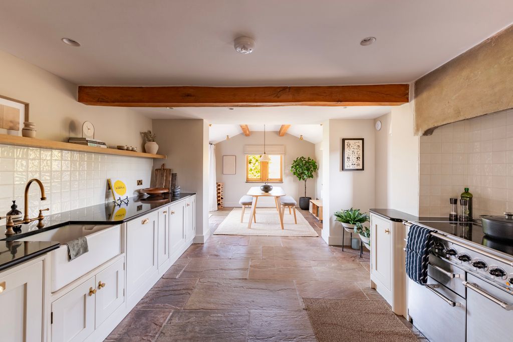 Property photo 1 of 36 304589 - Orrell Fold Barn 1.Jpg
