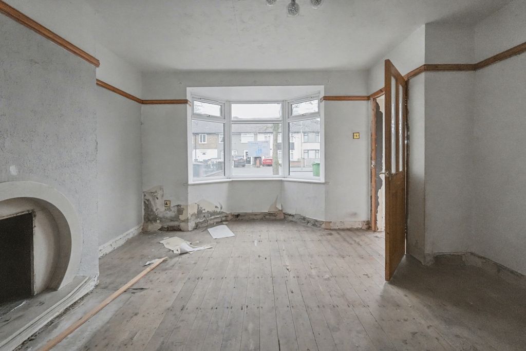 Property photo 2 of 17 173 Finch Lane, Knotty Ash, Liverpool, L14 9Pz