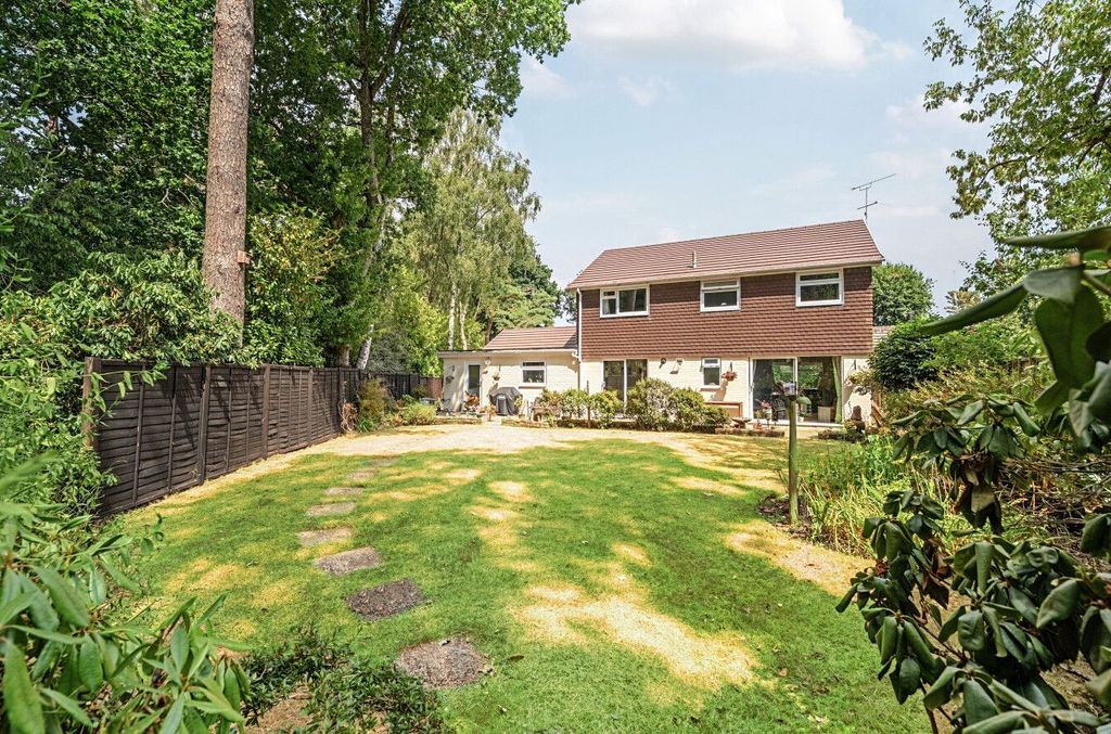 Property photo 1 of 21