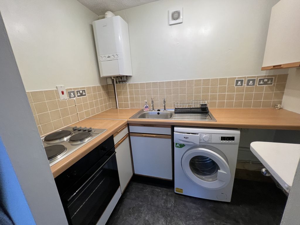 Property photo 2 of 9 Img_9385