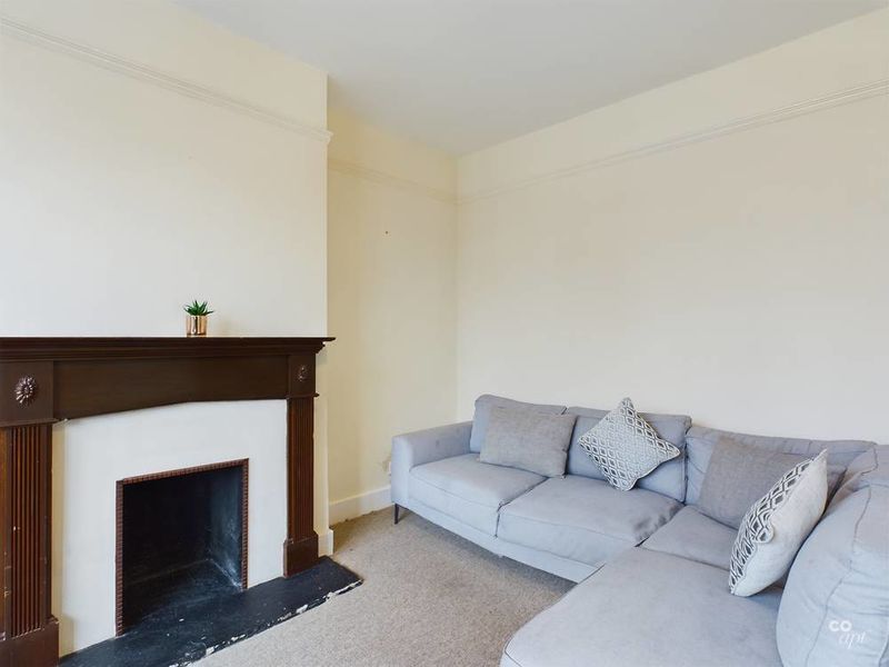 Property photo 3 of 10 Living Room