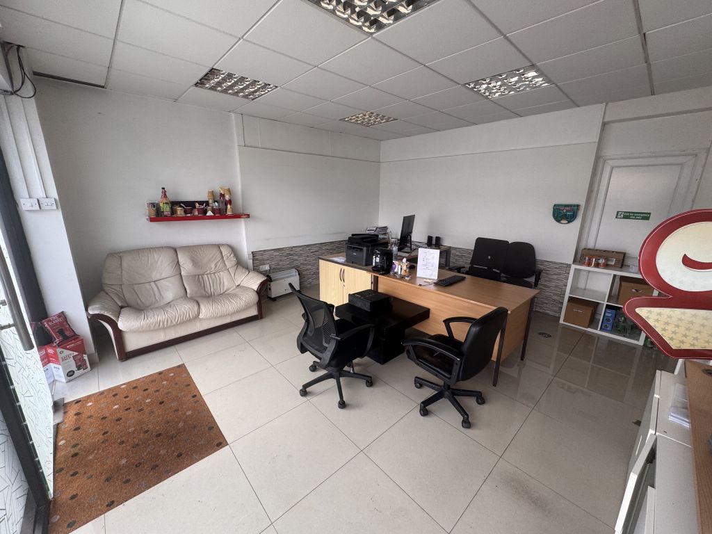 Property photo 3 of 7