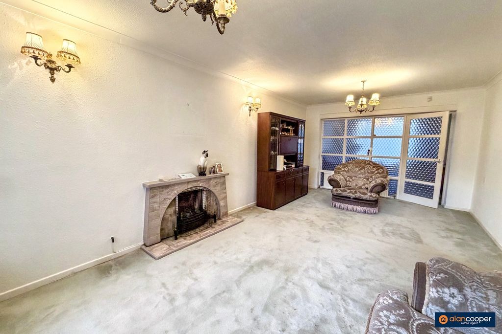 Property photo 3 of 16 4412263