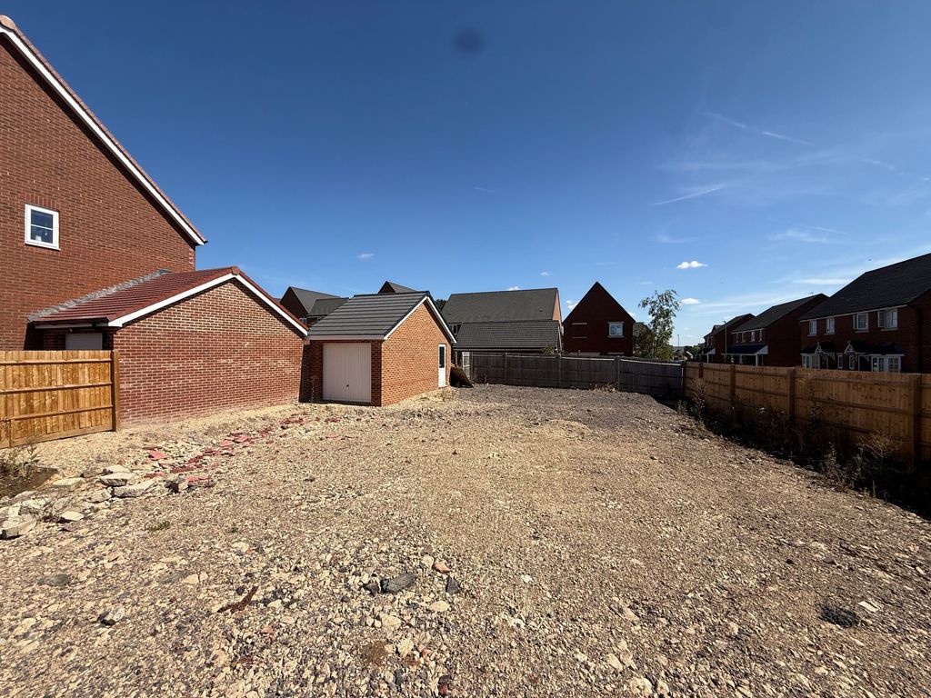 Property photo 1 of 8 1