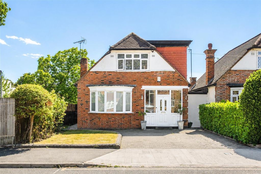 Property photo 1 of 18 8d7235c8-Efeb-46F6-9d57-B45F8Fa0827E.Png