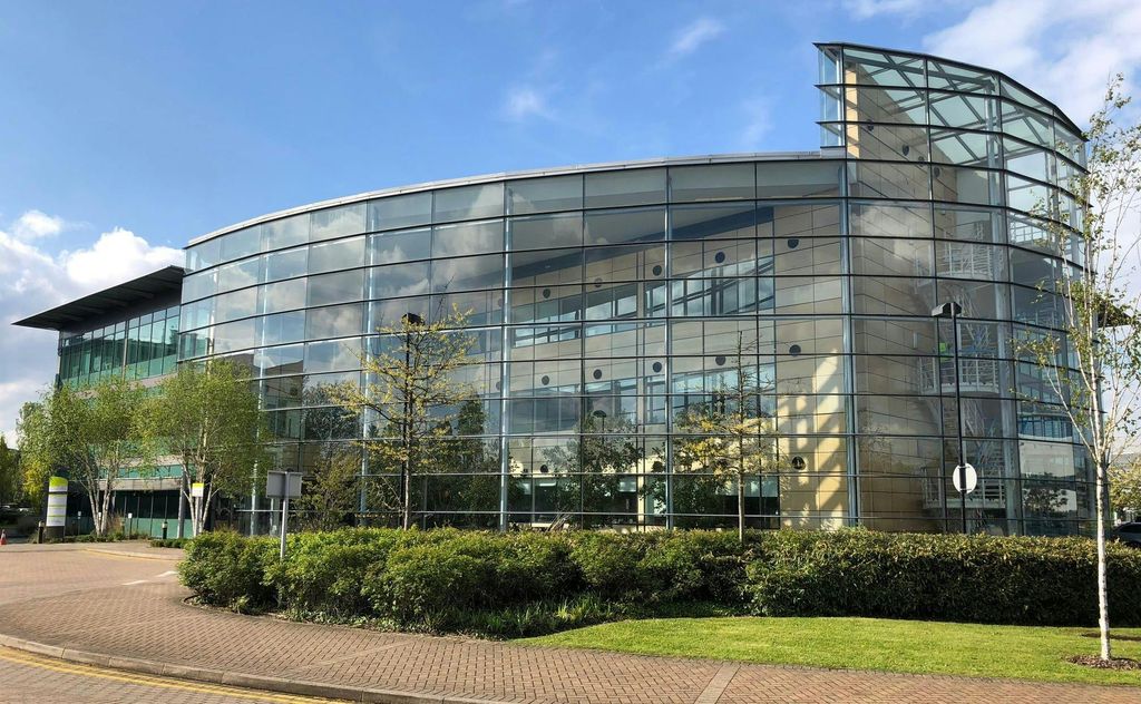 Property photo 1 of 6 The Curve Langley External.Jpg