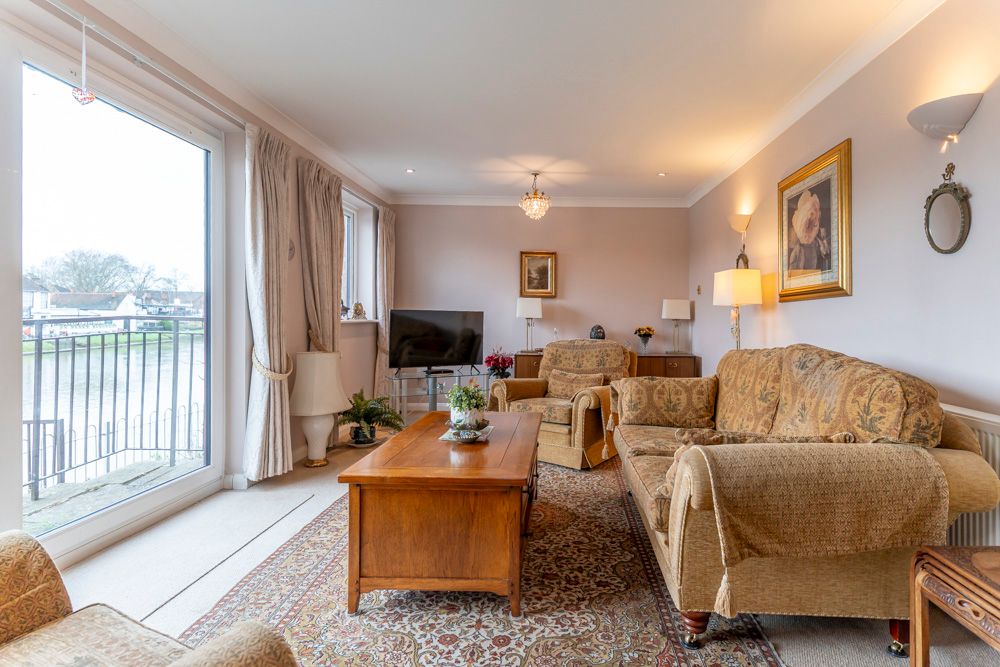 Property photo 3 of 30