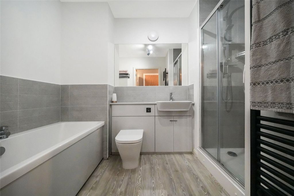 Additional image 13 of 2 bed flat for saleSnibble Gardens, Uphall Station, Livingston, West Lothian EH54