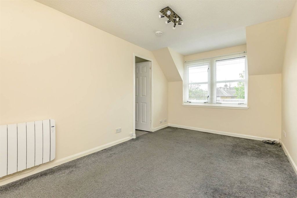 Property photo 3 of 20 Picture No. 03