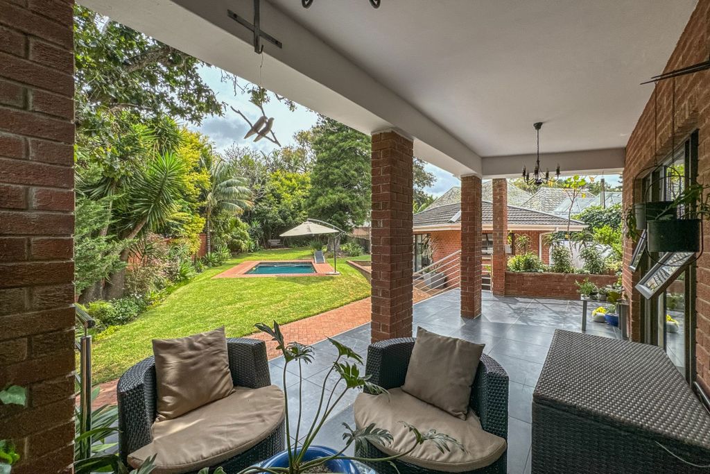 Property photo 1 of 68 1Plz1735939