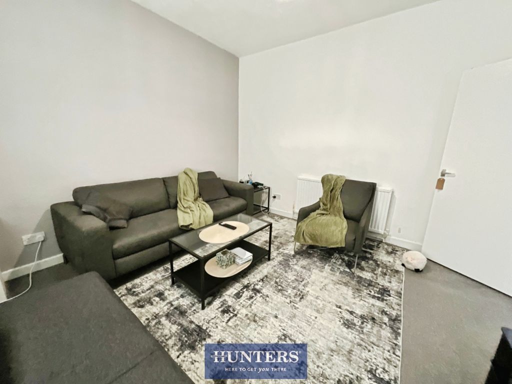 Property photo 3 of 10 Pbox-Img.Jpeg