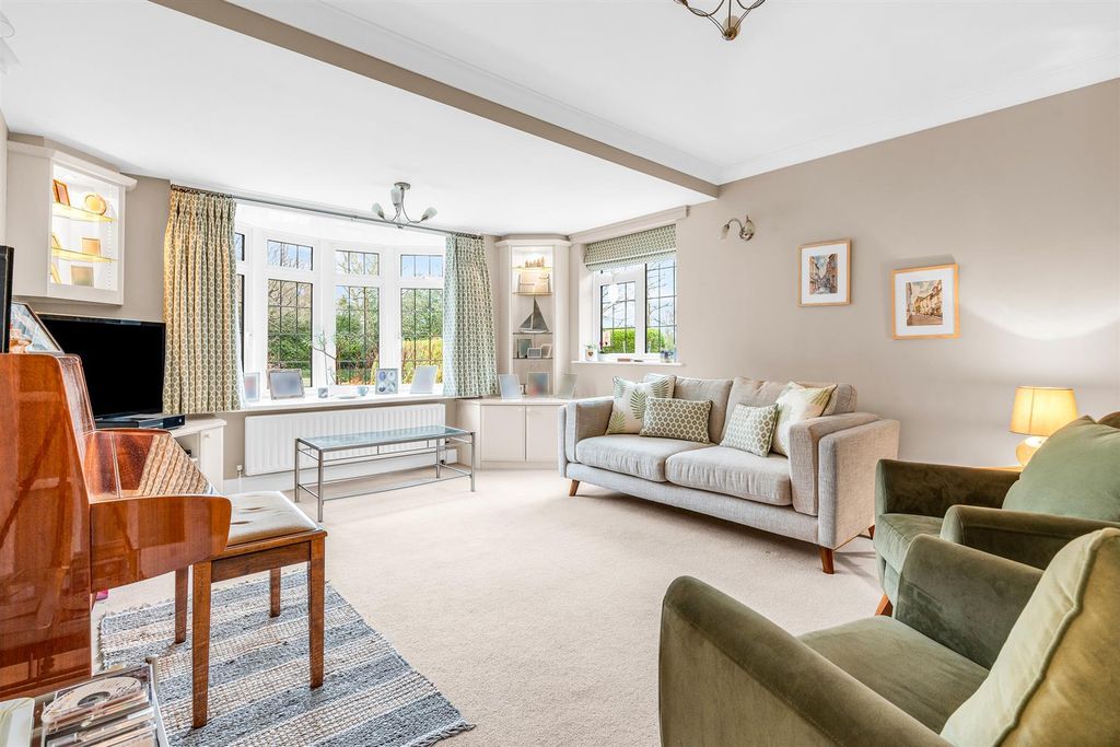 Property photo 2 of 26 Internal-7.Jpg