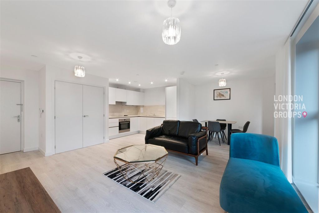 Property photo 2 of 14 1-3210.Jpg