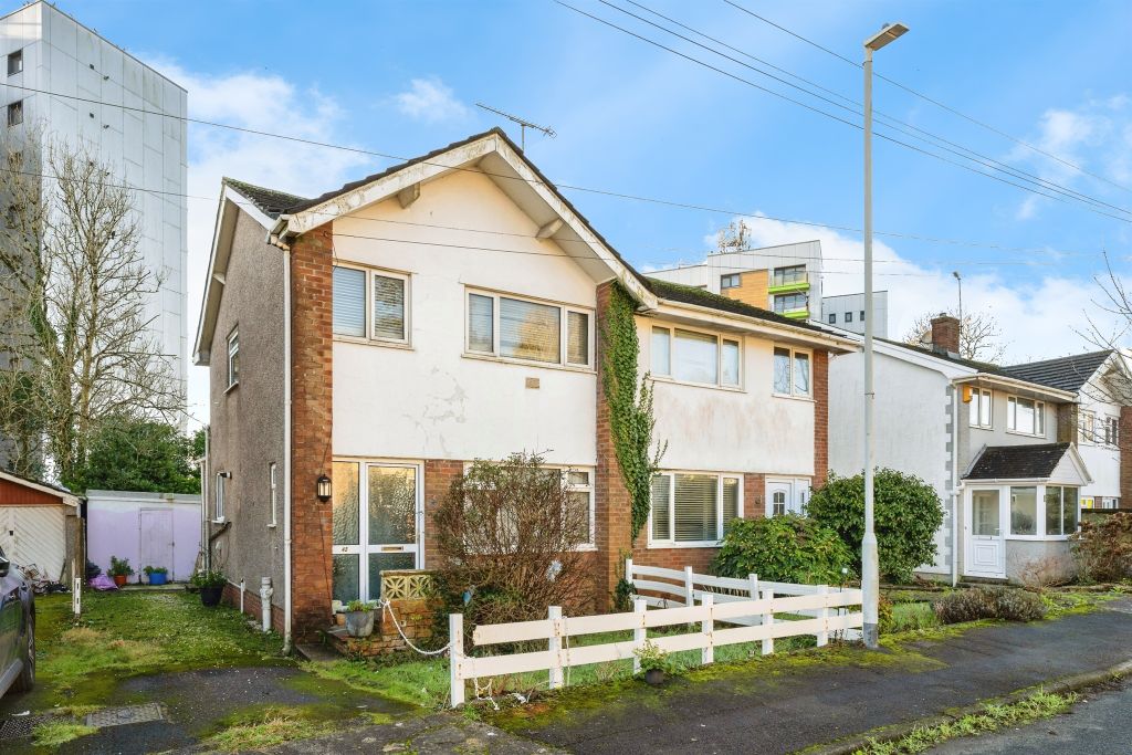 Property photo 1 of 16