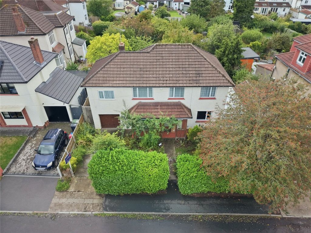 Property photo 2 of 30 Picture No. 34