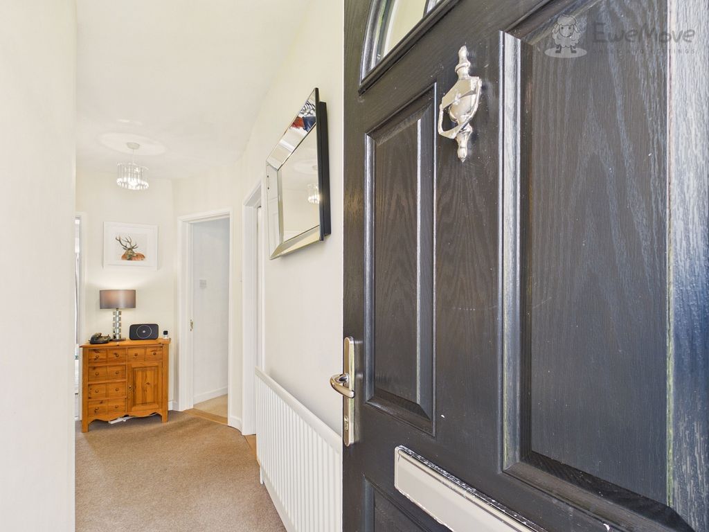 Property photo 2 of 16 Ewemove South Molton - Windermere