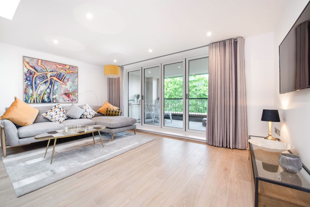 Property photo 3 of 15