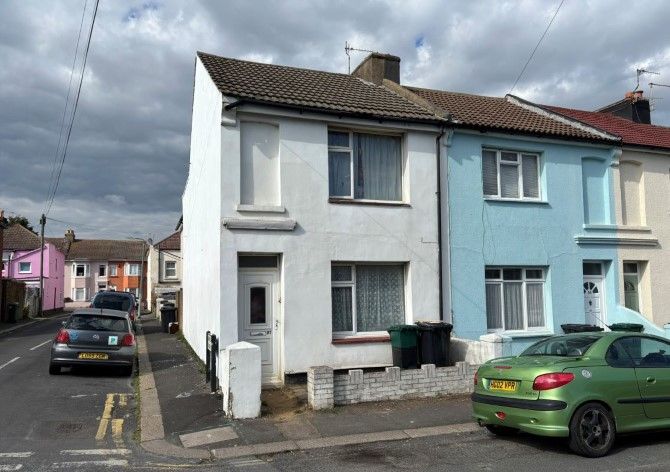 Property photo 1 of 13