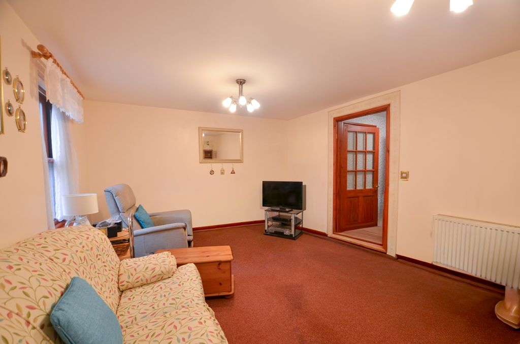 Property photo 3 of 9 To Book A Viewing Call Tps Lostwithiel On 01208 87