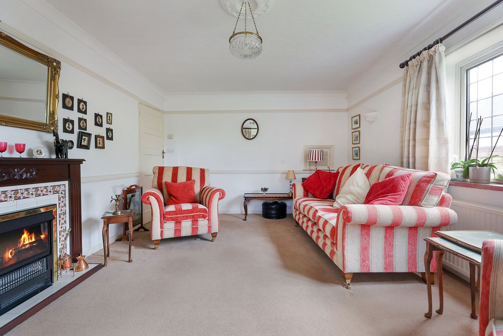 Property photo 3 of 15 Picture No. 04