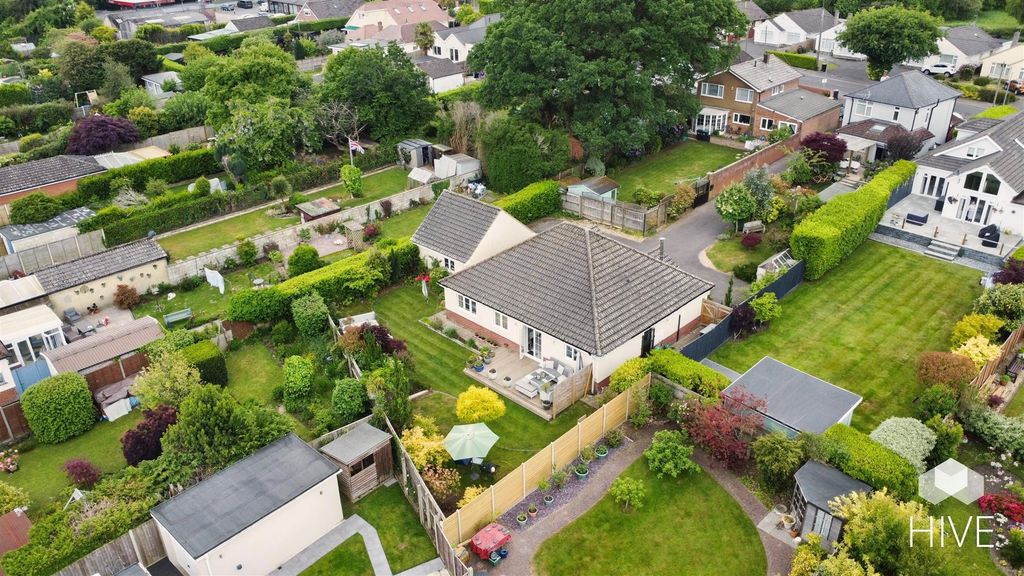 Property photo 2 of 25 Dji_0510 Red.Jpg