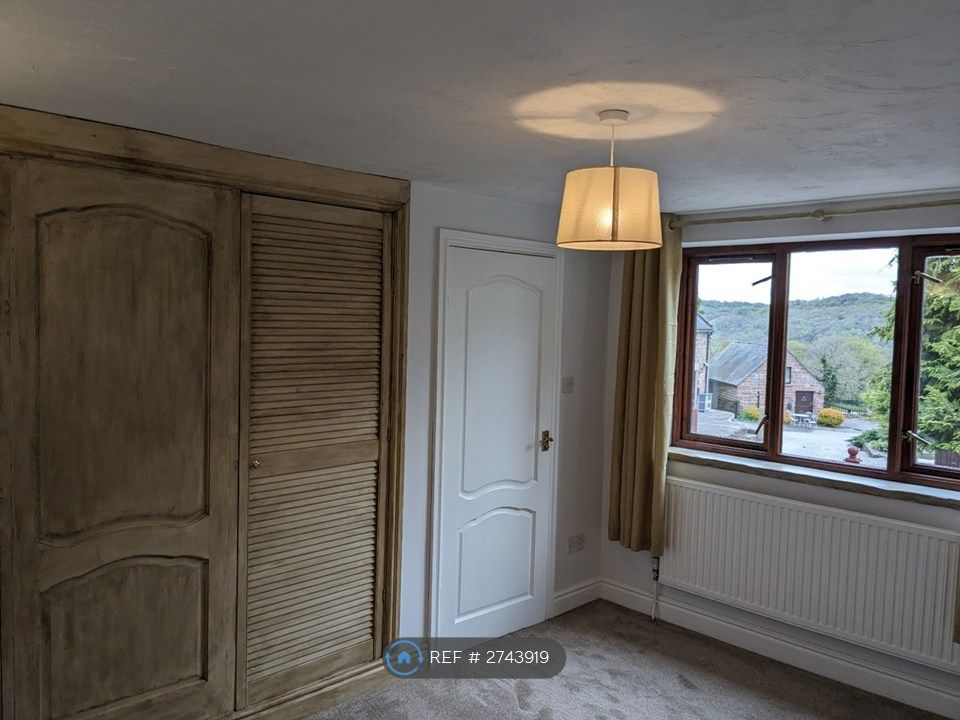 Property photo 3 of 4