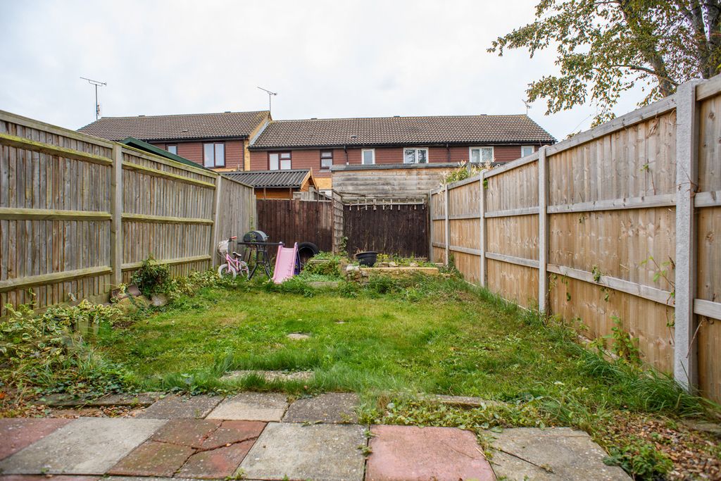 Property photo 2 of 11