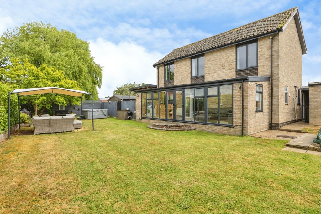 Property photo 1 of 29 Pbox-Img.Jpg