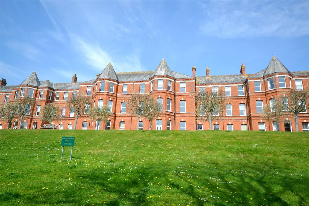 Property photo 1 of 16 2.Jpg