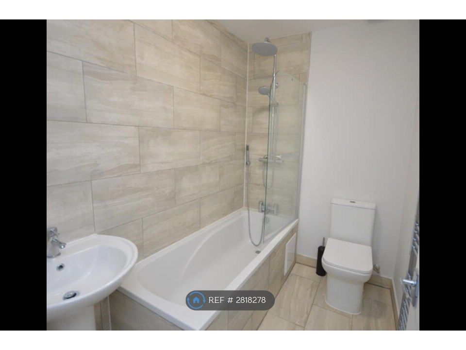 Property photo 3 of 3