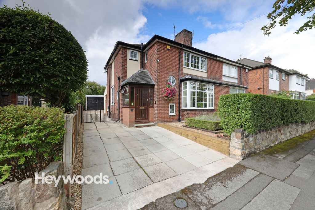 Property photo 1 of 28 0F1A6794