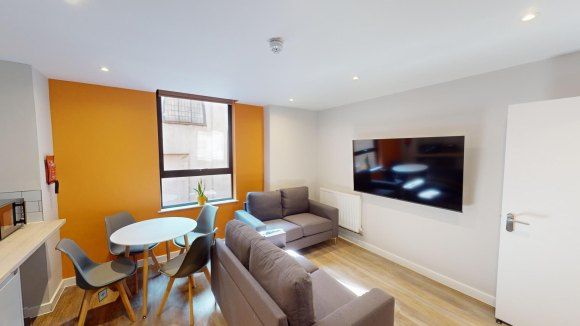 Property photo 1 of 19 9299075.Jpg