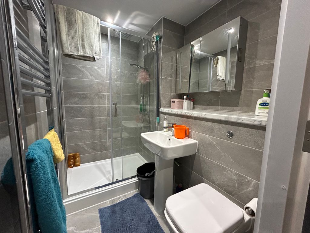 Property photo 3 of 26 Img_5275