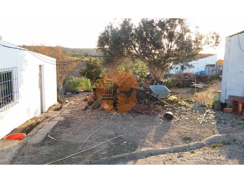 Property photo 1 of 27