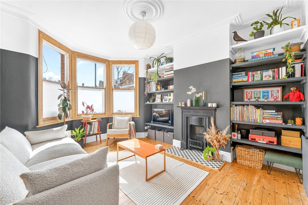 Property photo 2 of 13 Picture No. 01