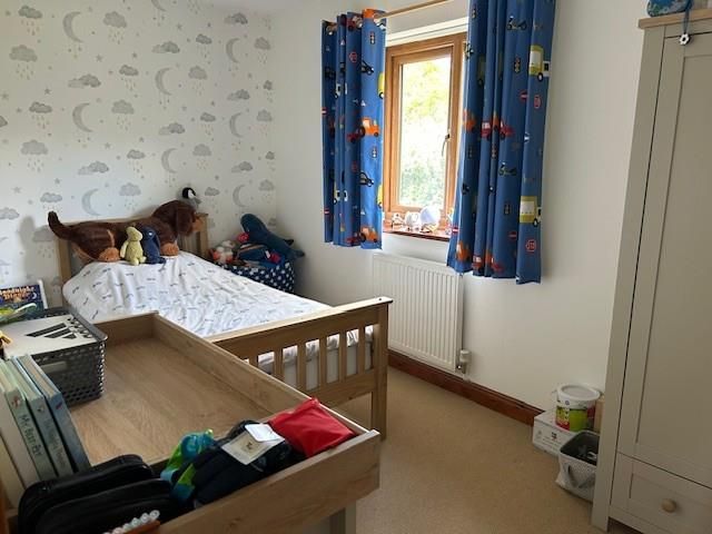 Property photo 3 of 21 Bedroom