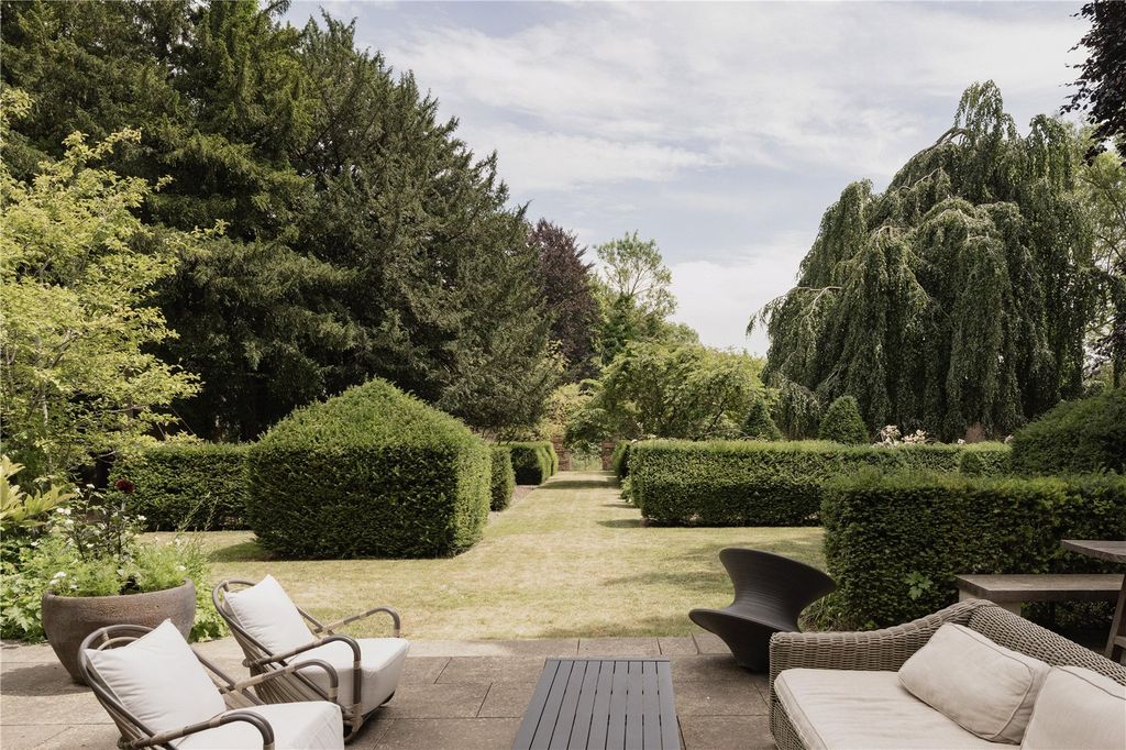 Additional image 18 of 6 bed detached house for saleHaslingfield Manor, 5 High Street, Cambridge, Cambridgeshire CB23