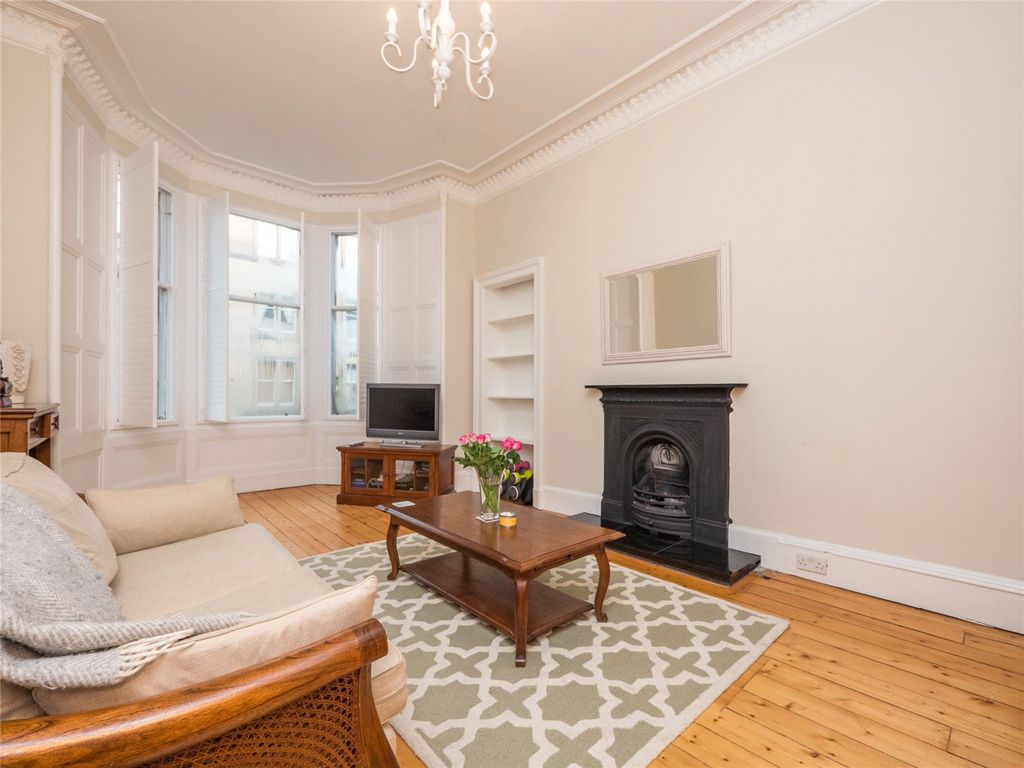 Property photo 2 of 17 Picture 2