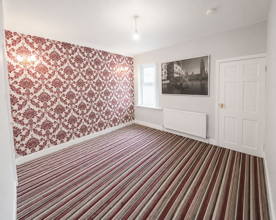 Property photo 3 of 10 Back Reception Room