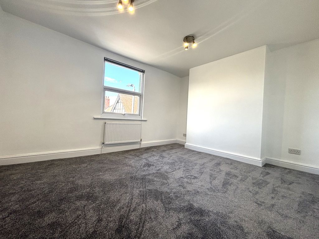 Property photo 2 of 4