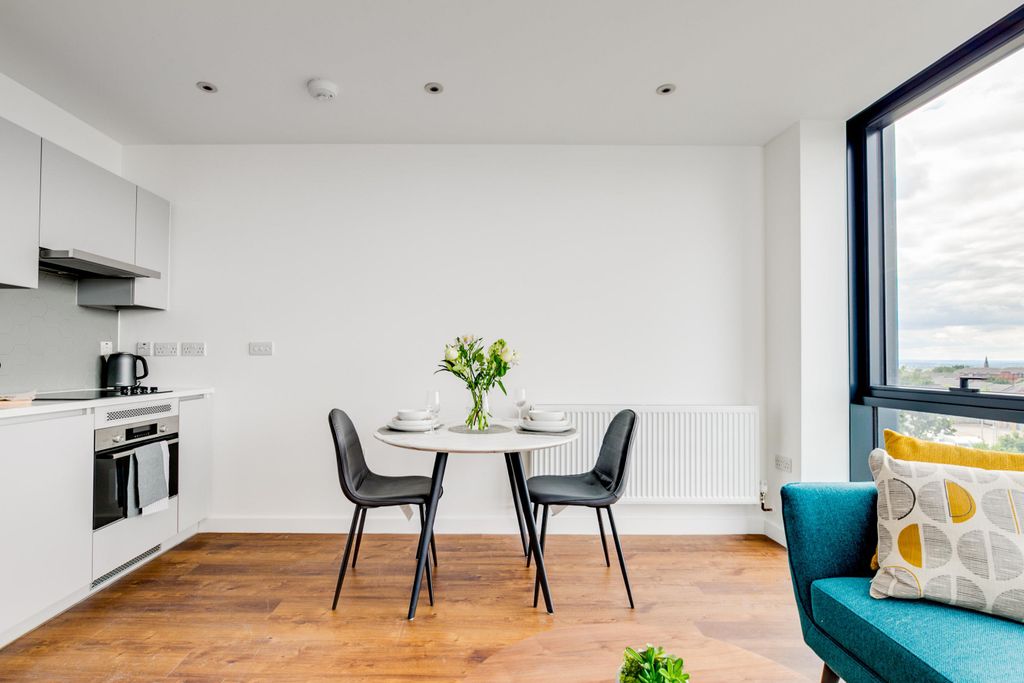 Property photo 3 of 6 Image