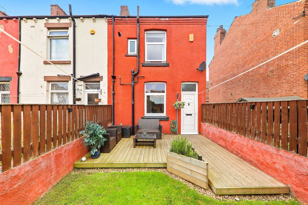 Property photo 1 of 15