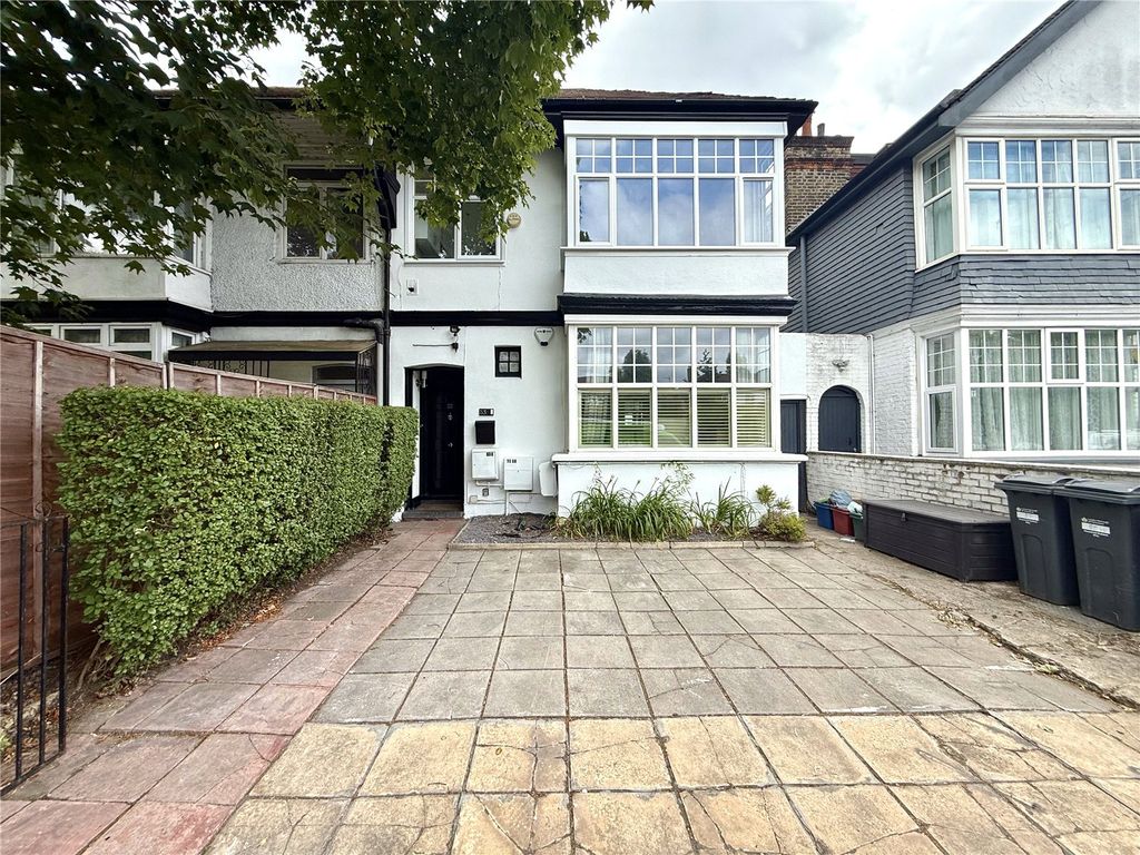Property photo 1 of 7 Exterior